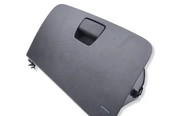Chevrolet Trax Glove box 95280667 192019 5280667