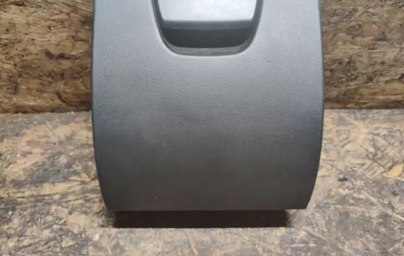 Citroen C6 Glove box