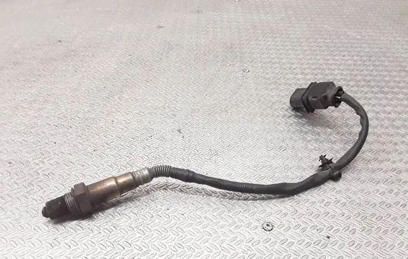 Opel Astra J Lambda probe sensor 5557258 0281004161