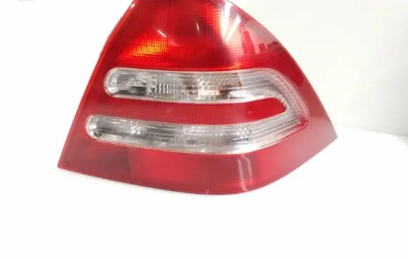 Mercedes-Benz C W203 Rear/tail lights