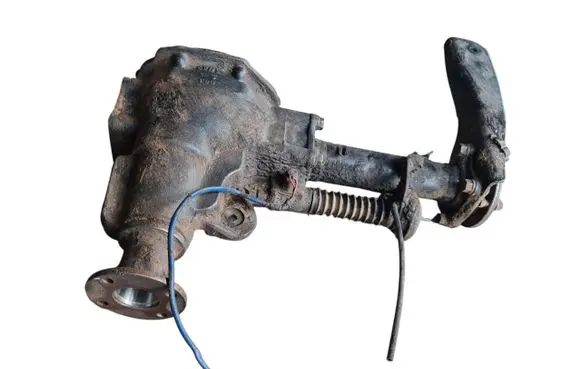 Mitsubishi L200 Front differential 5H19