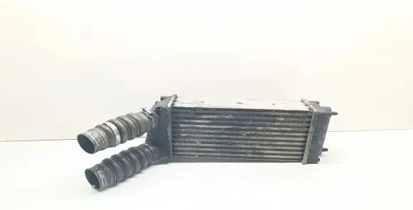 Citroen C4 I Intercooler radiator 9648551880 876923JE