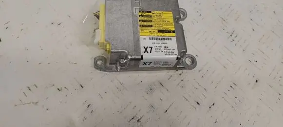 Toyota Auris E180 Airbag control unit/module 8917002J40
