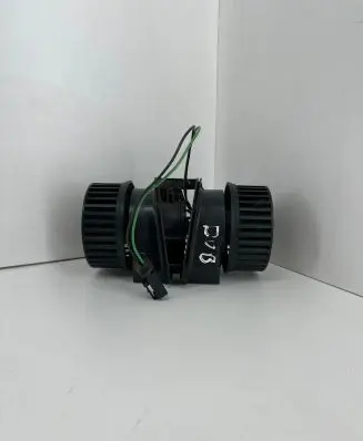 Chrysler Pacifica Heater fan/blower 790836L