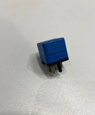 Mercedes-Benz C W202 Other relay 0015429919 4RA00412203