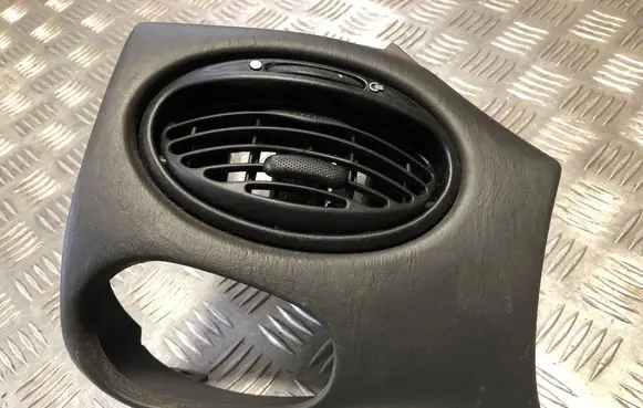 Ford Focus Dash center air vent grill 98AB19893BJW D1B1AR66ZA