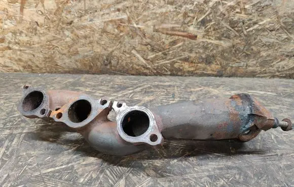 Land Rover Discovery 5 Exhaust manifold RFDX239431AA