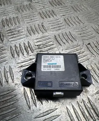 Infiniti FX Other control units/modules 284E21CX1A 245552 4M5455N2P