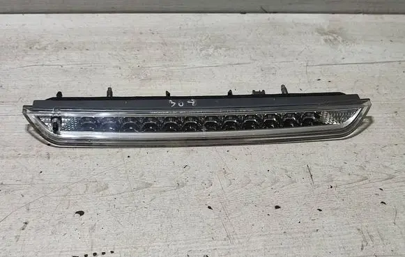 Peugeot 308 Third/center stoplight 9688016380