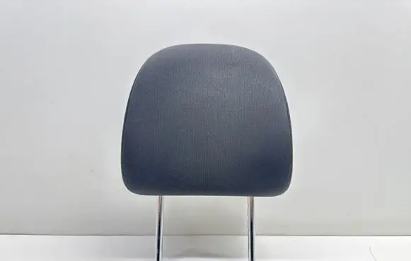 Toyota Verso Front seat headrest