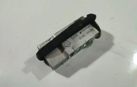 Toyota Avensis T270 Air conditioning (A/C) expansion valve MF4475003070 MF447500-3070