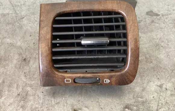 Peugeot 607 Dashboard side air vent grill/cover trim 9629444077 223973