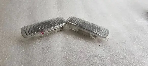 Audi A6 S6 C6 4F Other interior light 4E0947105