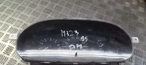 Mazda 323 Speedometer (instrument cluster)