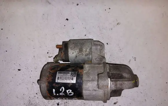 Opel Agila B Starter motor M000T36971ZE 3110051K0