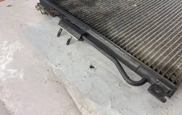 Jeep Grand Cherokee (WK) A/C cooling radiator (condenser)