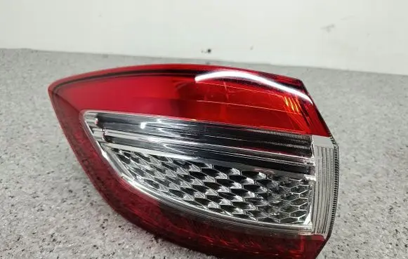 Ford Mondeo MK IV Rear/tail lights BS7113405B