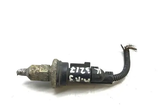 Audi A3 S3 8P Air conditioning (A/C) pressure sensor 1k0959126b K3217