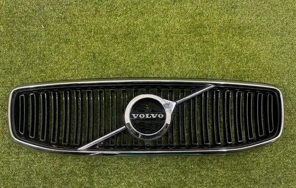 Volvo S90, V90 Front bumper upper radiator grill 31425409 31425852 31425404