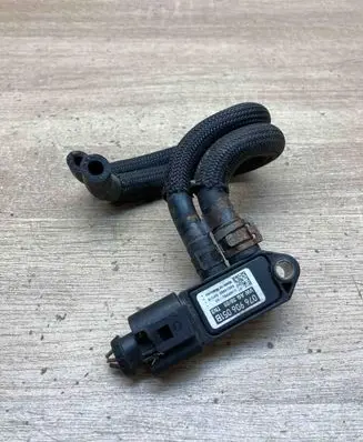 Volkswagen Golf VI Exhaust gas pressure sensor 076906051B