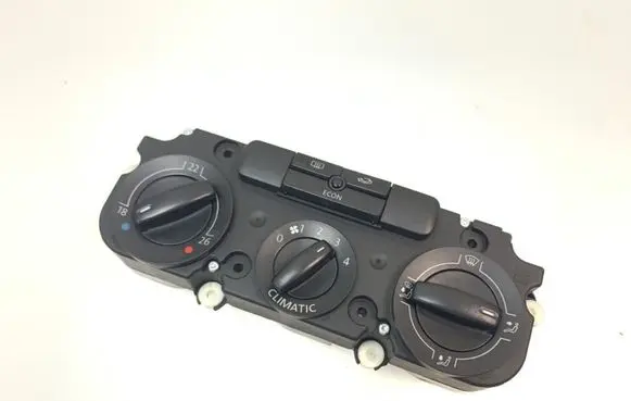 Volkswagen PASSAT B6 Climate control unit 1K0820047DP 5HB00871950