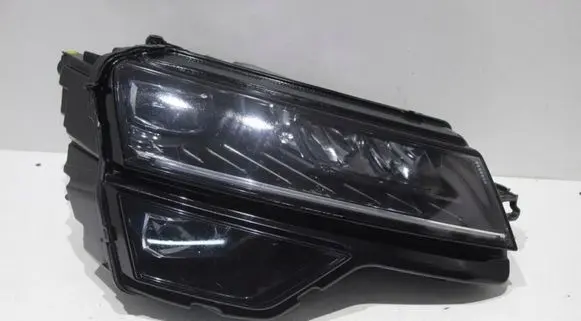 Skoda Karoq Headlight/headlamp
