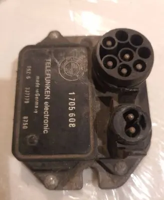 BMW 3 E36 Ignition amplifier control unit 1705608 8750 337179
