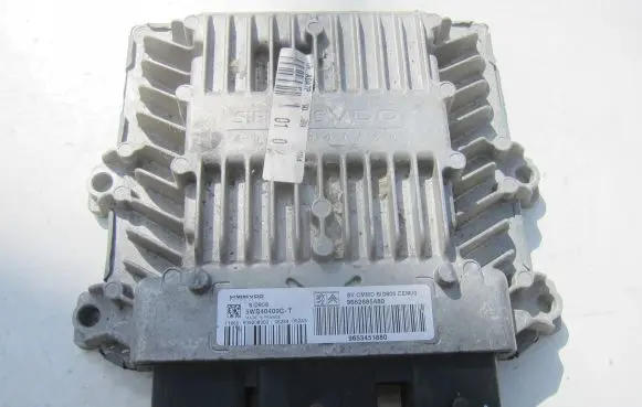 Peugeot 407 Engine control unit/module 9662685480 5WS40409C