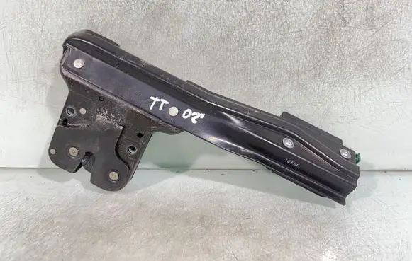 Audi TT Mk1 Tailgate/trunk/boot lock/catch/latch 8n0827505e
