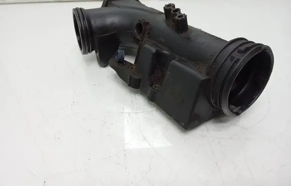 Mercedes-Benz Vito Viano W639 Intercooler hose/pipe A6460901837