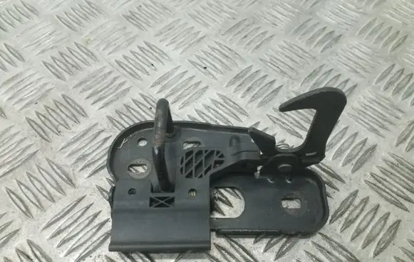 Volkswagen PASSAT B6 Engine bonnet/hood lock/latch loop/hook 3C0823480