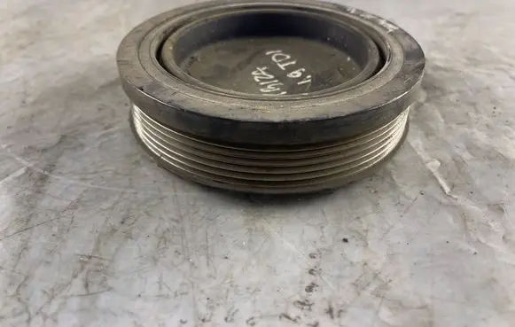 Seat Ibiza III (6L) Crankshaft pulley 038105278 038105278A