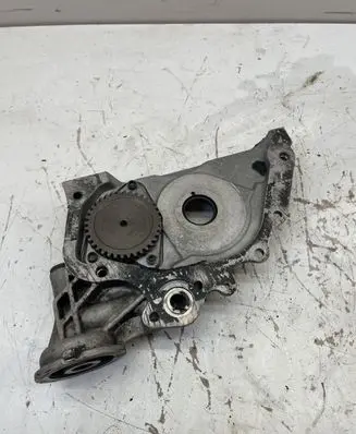 Hyundai Santa Fe Oil pump D4EB