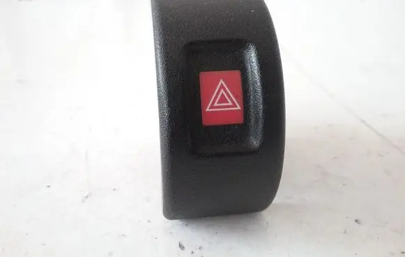 Opel Astra G Hazard light switch 09131728 09138059