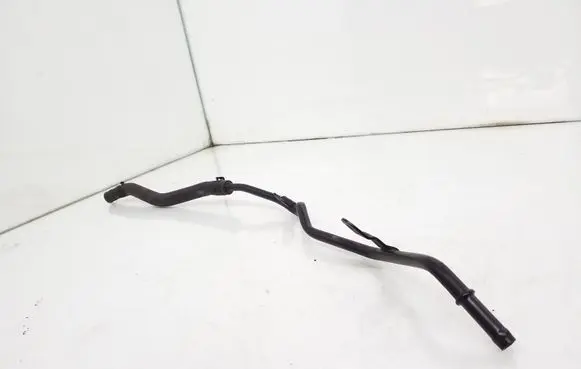 Volkswagen PASSAT B7 Engine coolant pipe/hose 5K0121070C