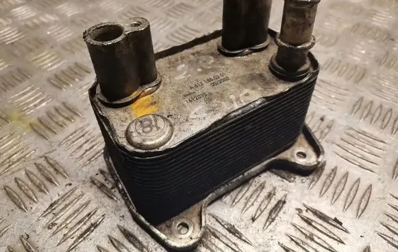 Mercedes-Benz E W210 Gearbox / Transmission oil cooler 6121880301