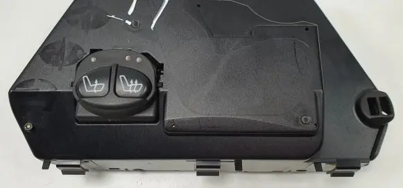 Mercedes-Benz S W220 Seat belt height adjuster 2208214758