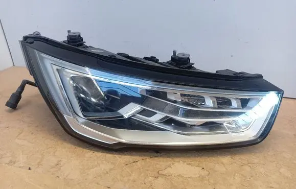 Audi A1 Headlight/headlamp 8XA941006