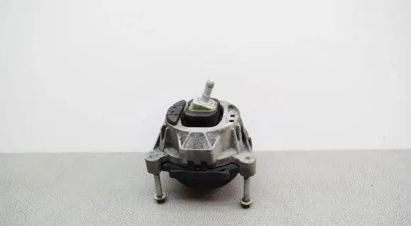 BMW M4 F82 F83 Engine mount bracket 2284817