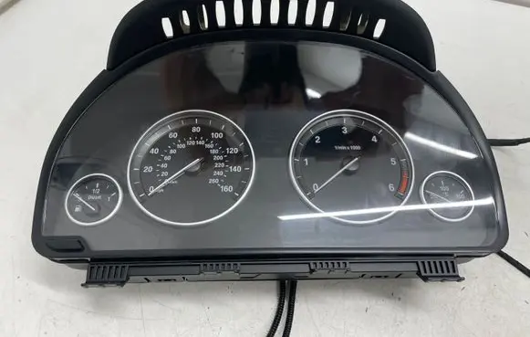 BMW X5 F15 Speedometer (instrument cluster) 9383489