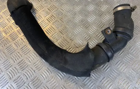 Fiat Freemont Intercooler hose/pipe 68082104AC PA66GF25