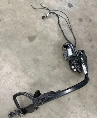 BMW 4 F32 F33 Convertible roof hinge 90000006493 0800743808