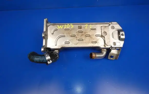 Mercedes-Benz C W205 EGR valve cooler A6511400875 7200264 0901502764