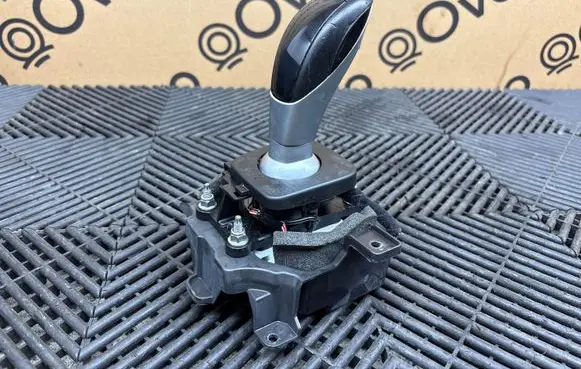 Alfa Romeo Giulia Gear shifter/selector 1561325970