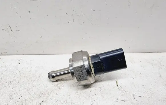 BMW 1 F20 F21 Exhaust gas pressure sensor 13628507634