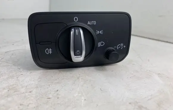 Audi A3 S3 8V Light switch 8V0941531K 0508131110 0032TSZC