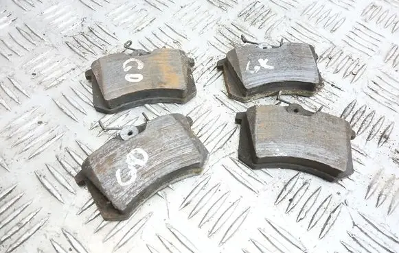 Seat Alhambra (Mk1) Brake pads (rear) 