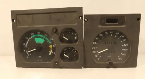 Iveco Daily 3rd gen Clock 2438049901