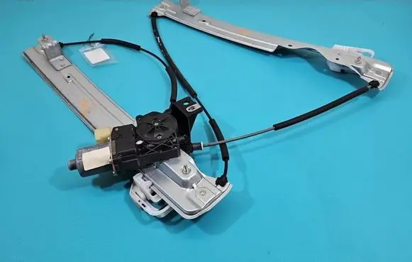 Ford Kuga II Front door window regulator with motor 0130822732 IMPRK1515899