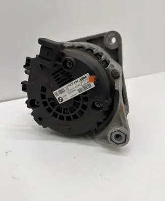 BMW 5 F10 F11 Generator/alternator 8570675 2616716D FG23S068